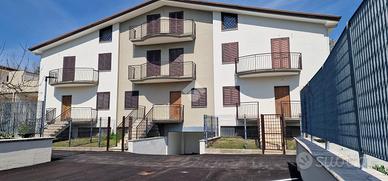VILLA A SCHIERA A BONEA