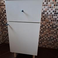 Mobiletto e pensile bagno Ikea 