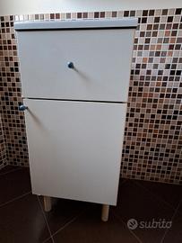 Mobiletto e pensile bagno Ikea 