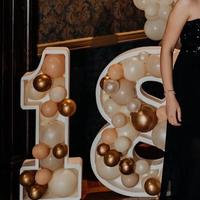 Numero 18 in polistirolo