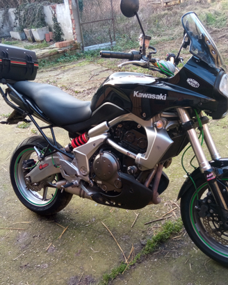 Kawasaki versis 650