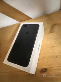 iPhone 7 Plus nero opaco