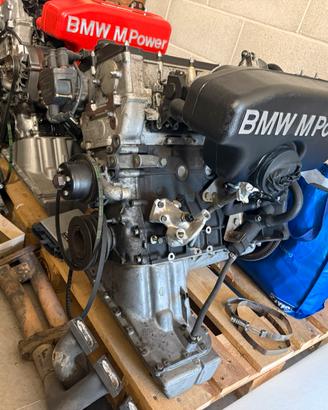 Motori e parti meccaniche m3 e30 - 320is