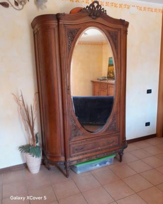 Armadio antico stile bidermaier