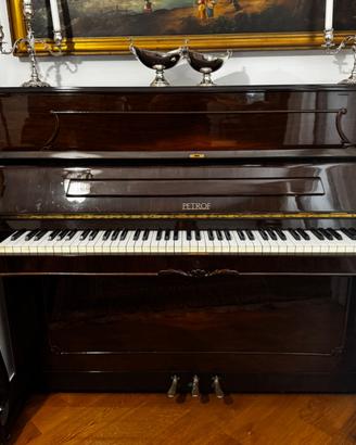 Pianoforte verticale PETROF