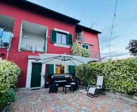 Villetta 110 mq + 50 mq spazi esterni + garage