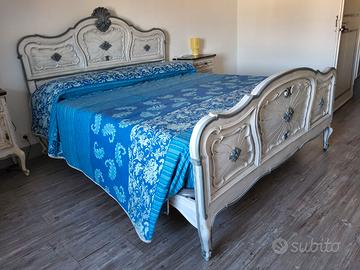 Camera da letto stile shabby