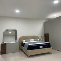 Camera da letto completa