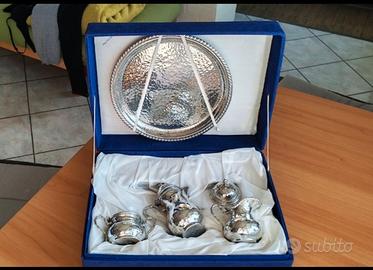 Servizio da tè/caffè in Peltro 95% martellato