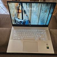 Computer Portatile HP ENVY Laptop - 15-ep0001nl