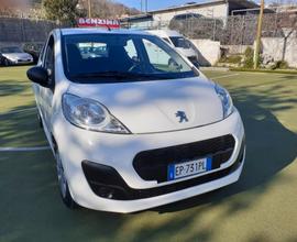 Peugeot 107 2013 1.0 benzina 68cv 5p