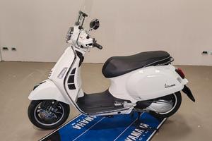 Vespa GTS 300 hpe