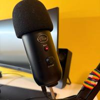Microfono Blue Yeti USB nero