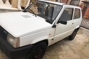 Fiat panda 750
