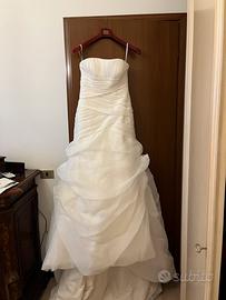 Abito da sposa color avorio