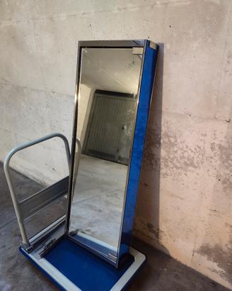 mobiletto bagno Veca Milano 