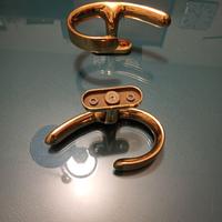 Attaccapanni in ottone