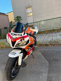 Honda Cbr RR 600 (2008)
