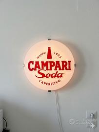 Insegna luminosa campari