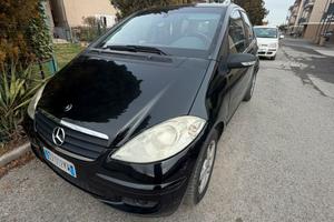 Mercedes CLA180d