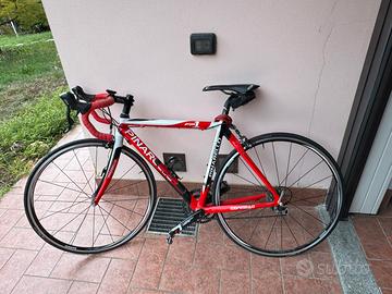 Bici da corsa pinarello