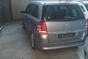 opel zafira 7 posti dcti