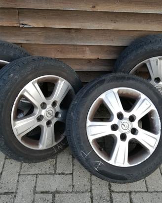 Cerchi in lega piu' gomme da 185/60/15