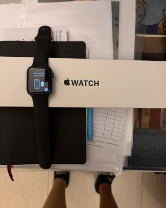 Apple Watch SE 44mm black