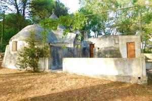 Rustico / Casale di 60 m² con 2 locali a Martina F