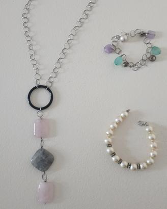 Collana e bracciali