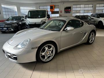 Porsche Cayman 2.7