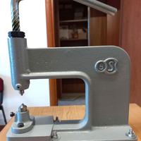 Torchietto Manuale Pressa a Volantino da Banco