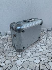 Valigia intercable in alluminio