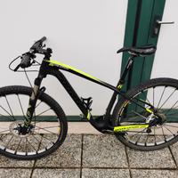 Mtb in Carbonio Corratec Revolution 29