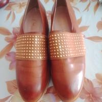 scarpe in pelle marroni