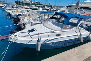 barca saver 690 cabin