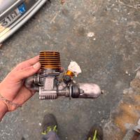 Motore per macchinina a scoppio novarossi 120