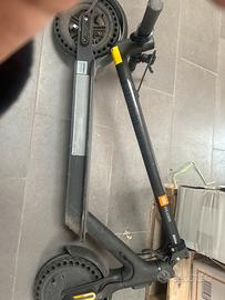 Monopattino Xiaomi da riparare (Pezzi di ricambio