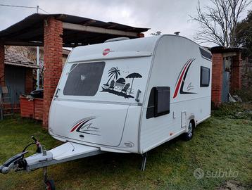 Burstner Averso 440 tk con basculante