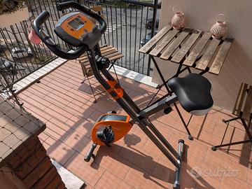 Cyclette pieghevole