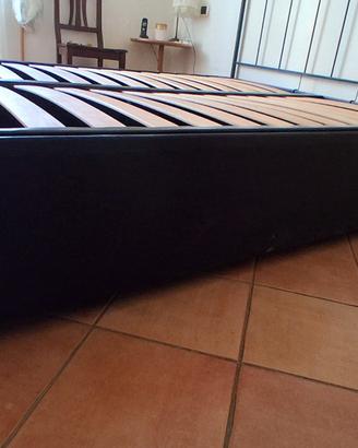 Letto matrimoniale contenitore