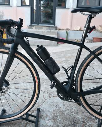 bicicletta  Gravel Trek full carbon
