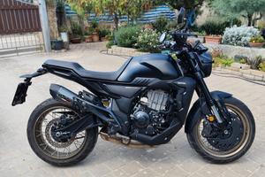 Zontes 350 GK 2024 con accesori
