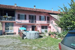 CASA INDIPENDENTE A SCALENGHE