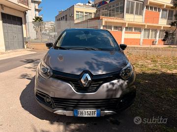 Renault Captur Hypnotic EDC Auto 1.5cc  90cv