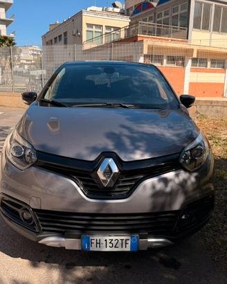 Renault Captur Hypnotic EDC Auto 1.5cc  90cv