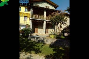 Casa indipendente di 142 m² con 4 locali a Colli V