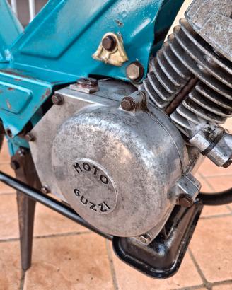 Moto guzzi Trotter. 