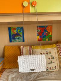 Borsa a spalla bianca fatta a mano