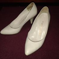 SCARPE BIANCHE DA CERMONIA